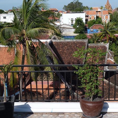 Oriental Siem Reap Hotel Exterior photo