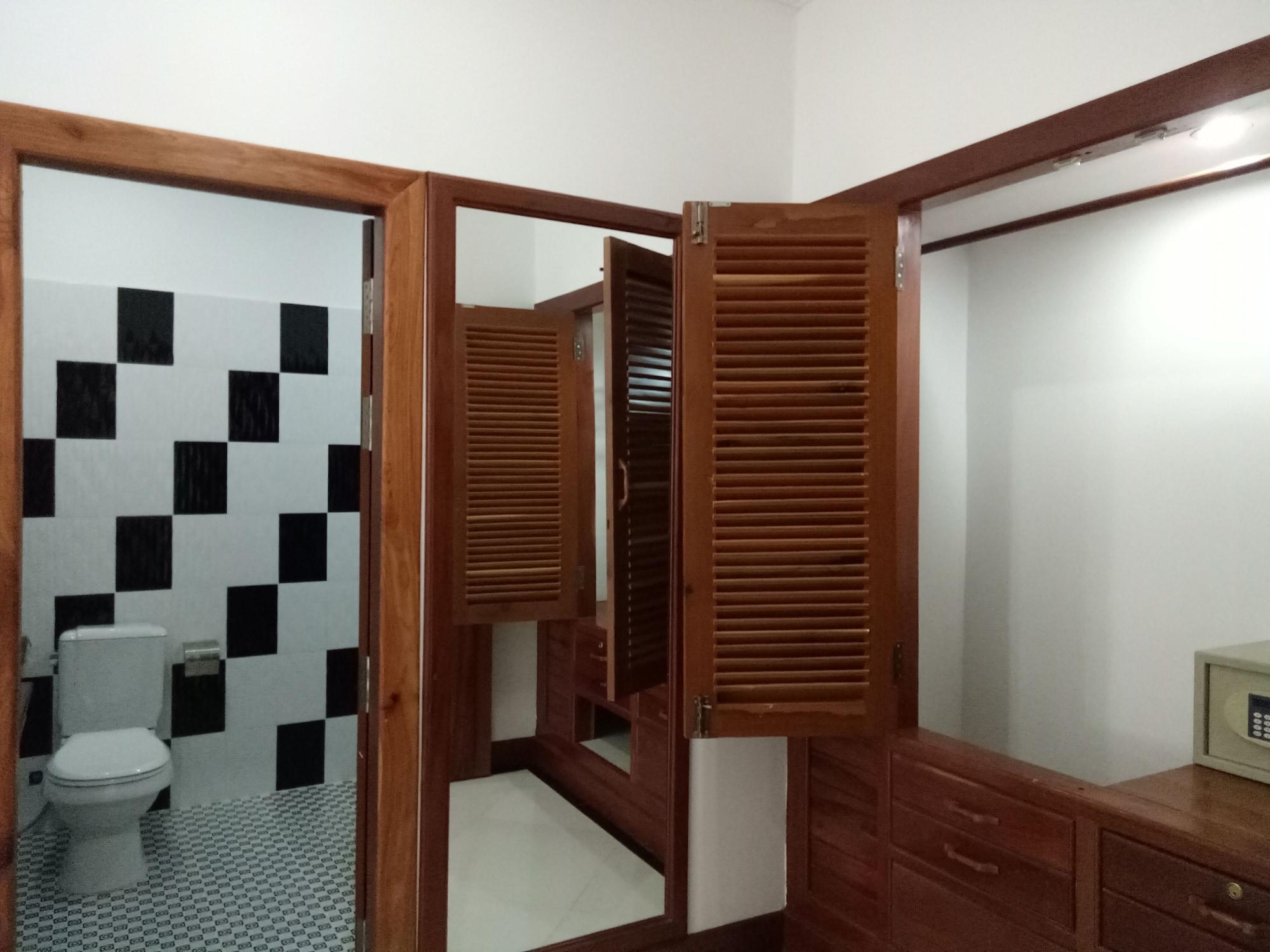 Oriental Siem Reap Hotel Exterior photo