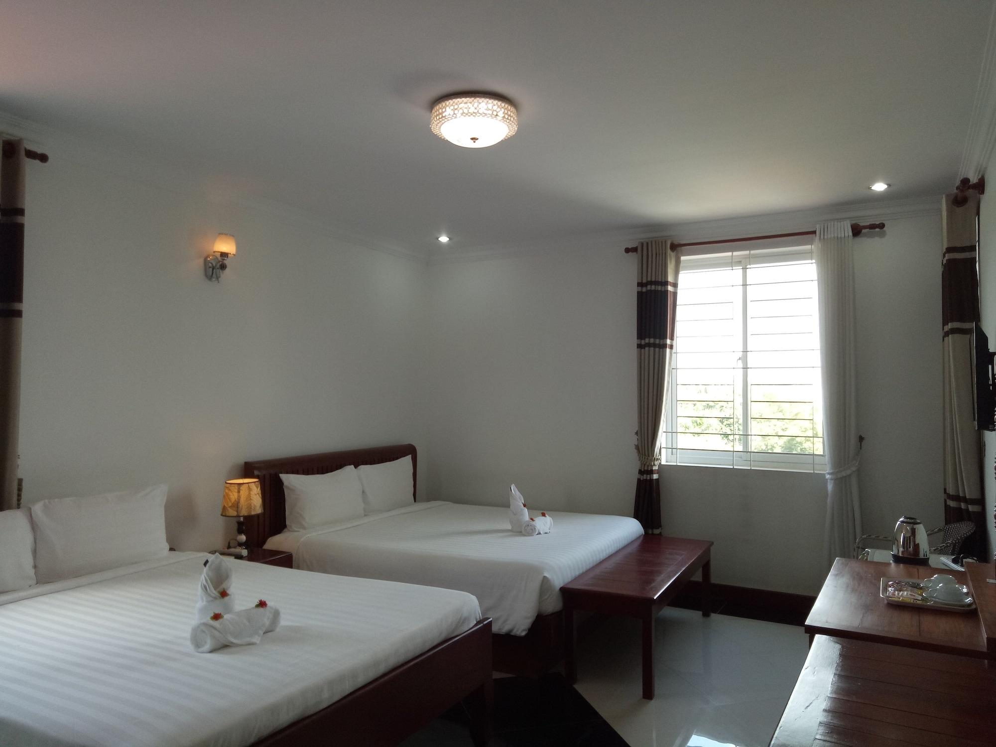 Oriental Siem Reap Hotel Exterior photo