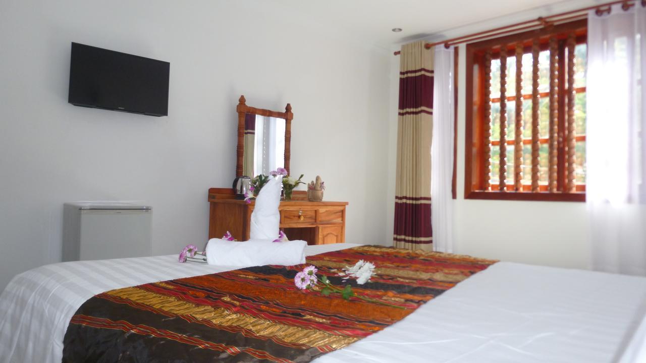 Oriental Siem Reap Hotel Exterior photo