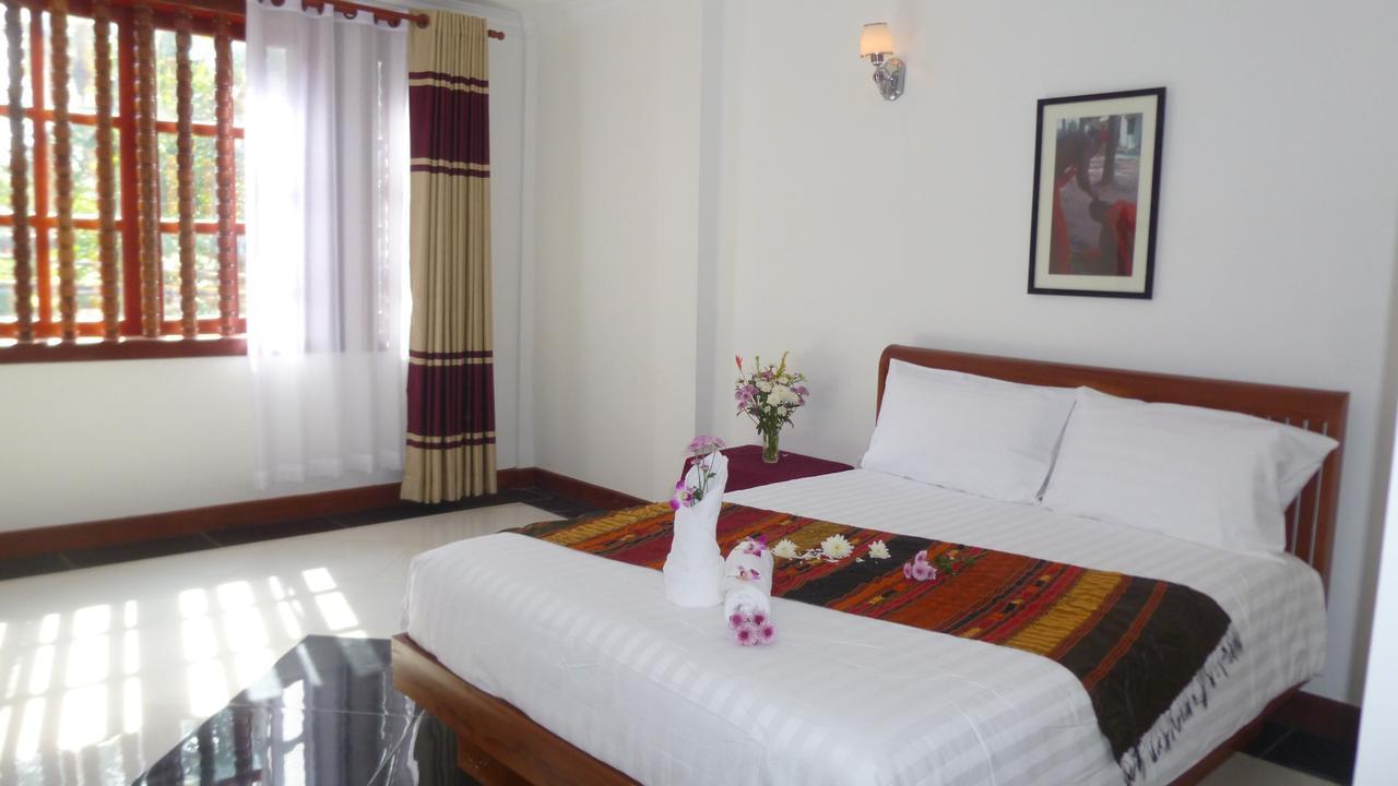 Oriental Siem Reap Hotel Exterior photo