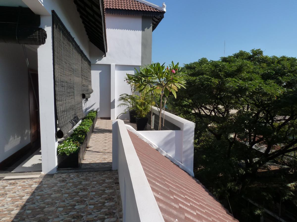 Oriental Siem Reap Hotel Exterior photo